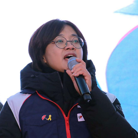민주주의자 사진